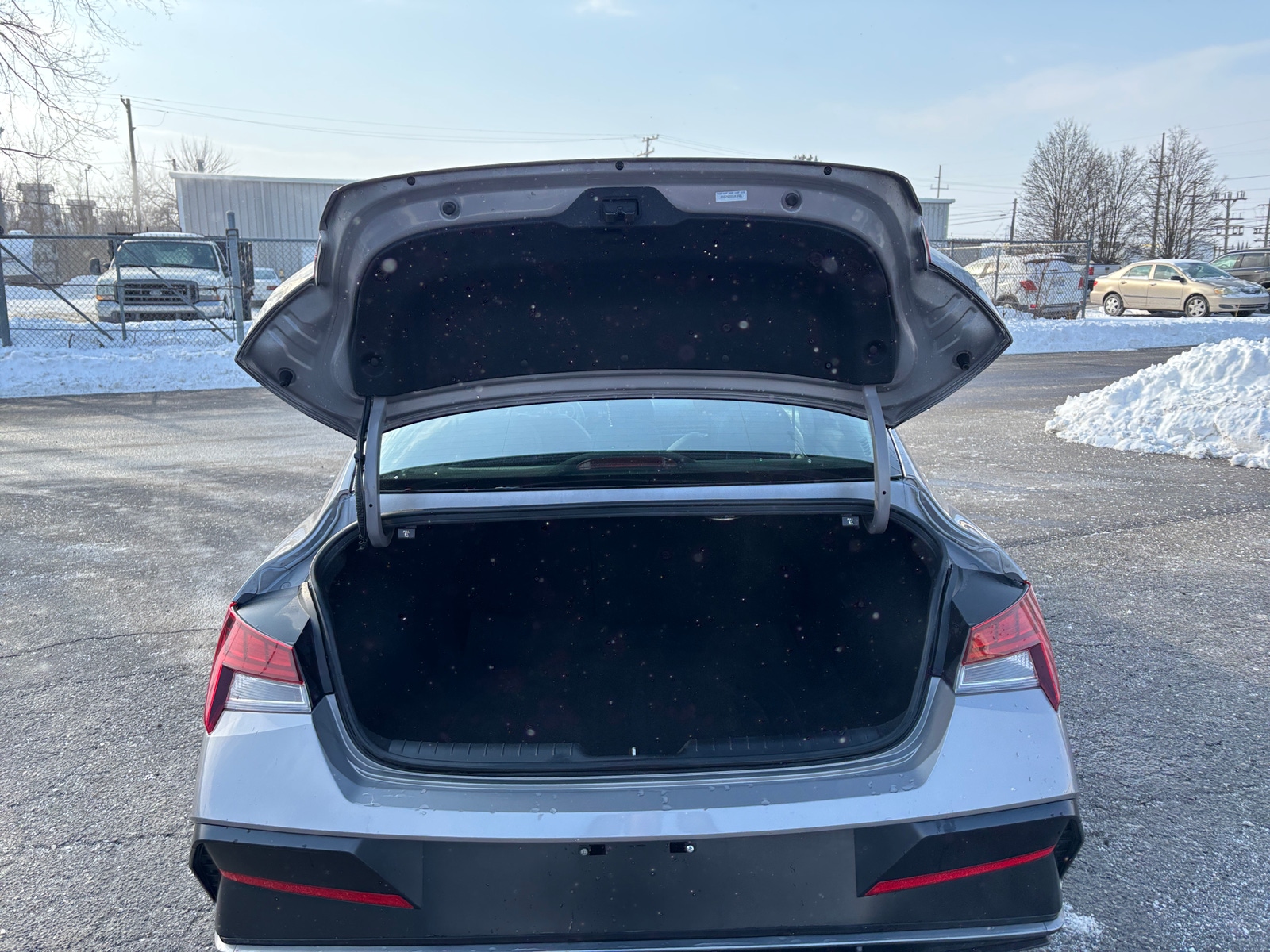 Thumbnail: 2025 Hyundai Elantra - 6