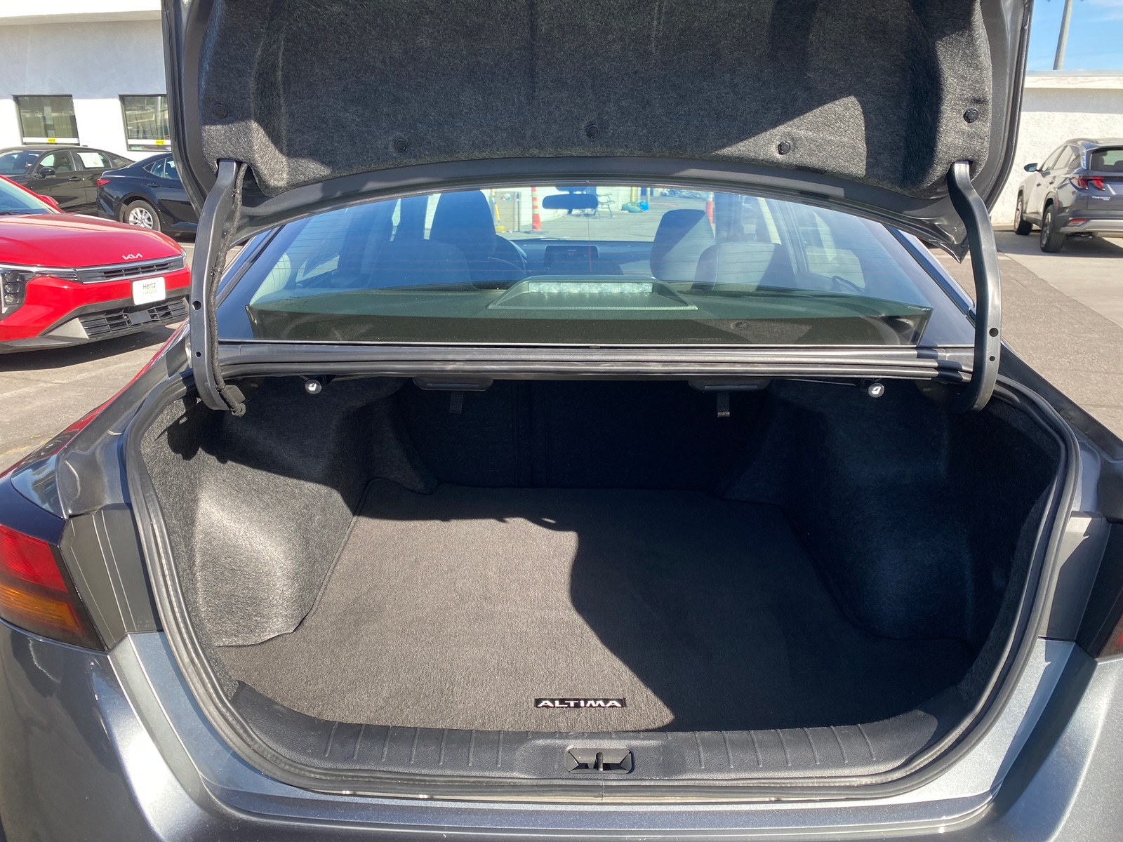 Thumbnail: 2025 Nissan Altima - 6