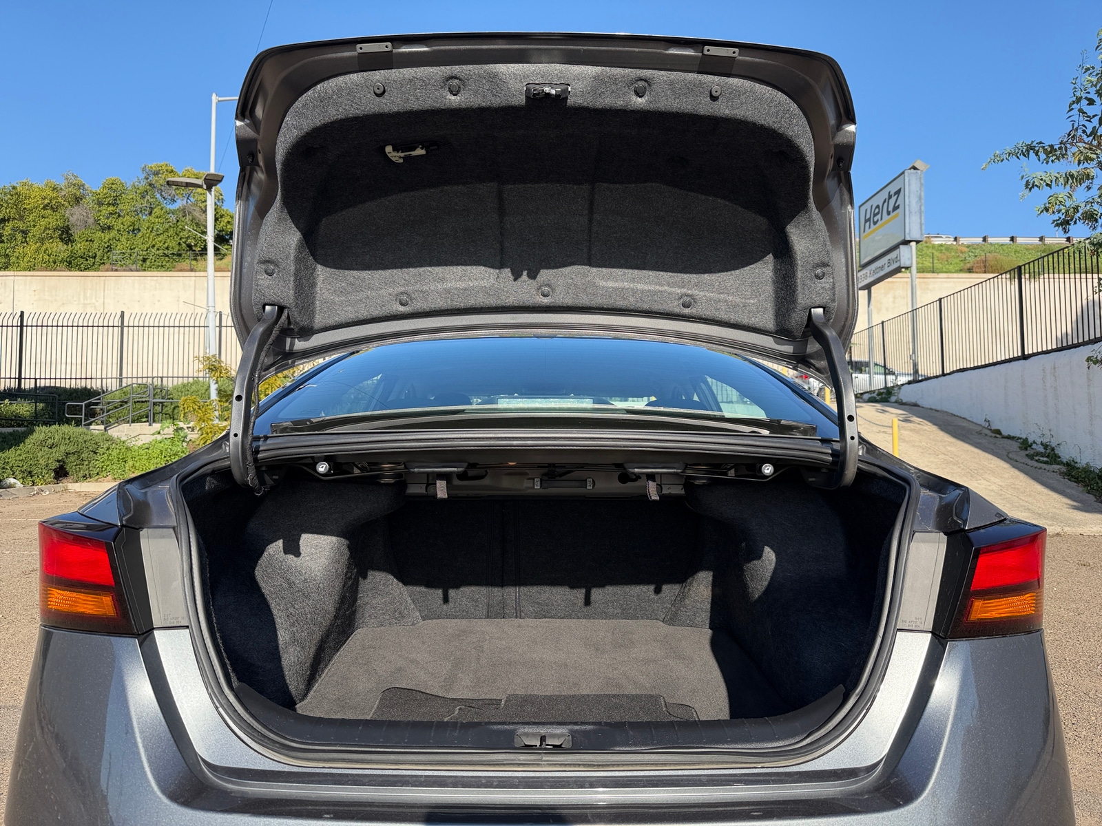 Thumbnail: 2025 Nissan Altima - 6