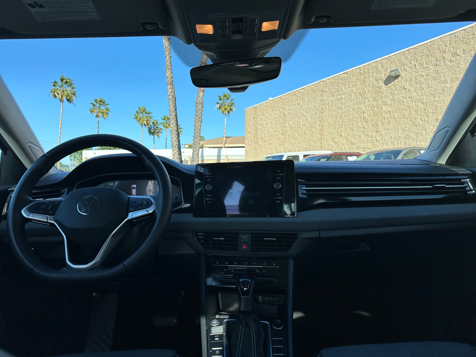 Thumbnail: 2025 Volkswagen Jetta - 3