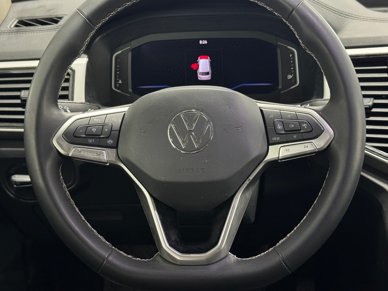 Thumbnail: 2022 Volkswagen Atlas - 4