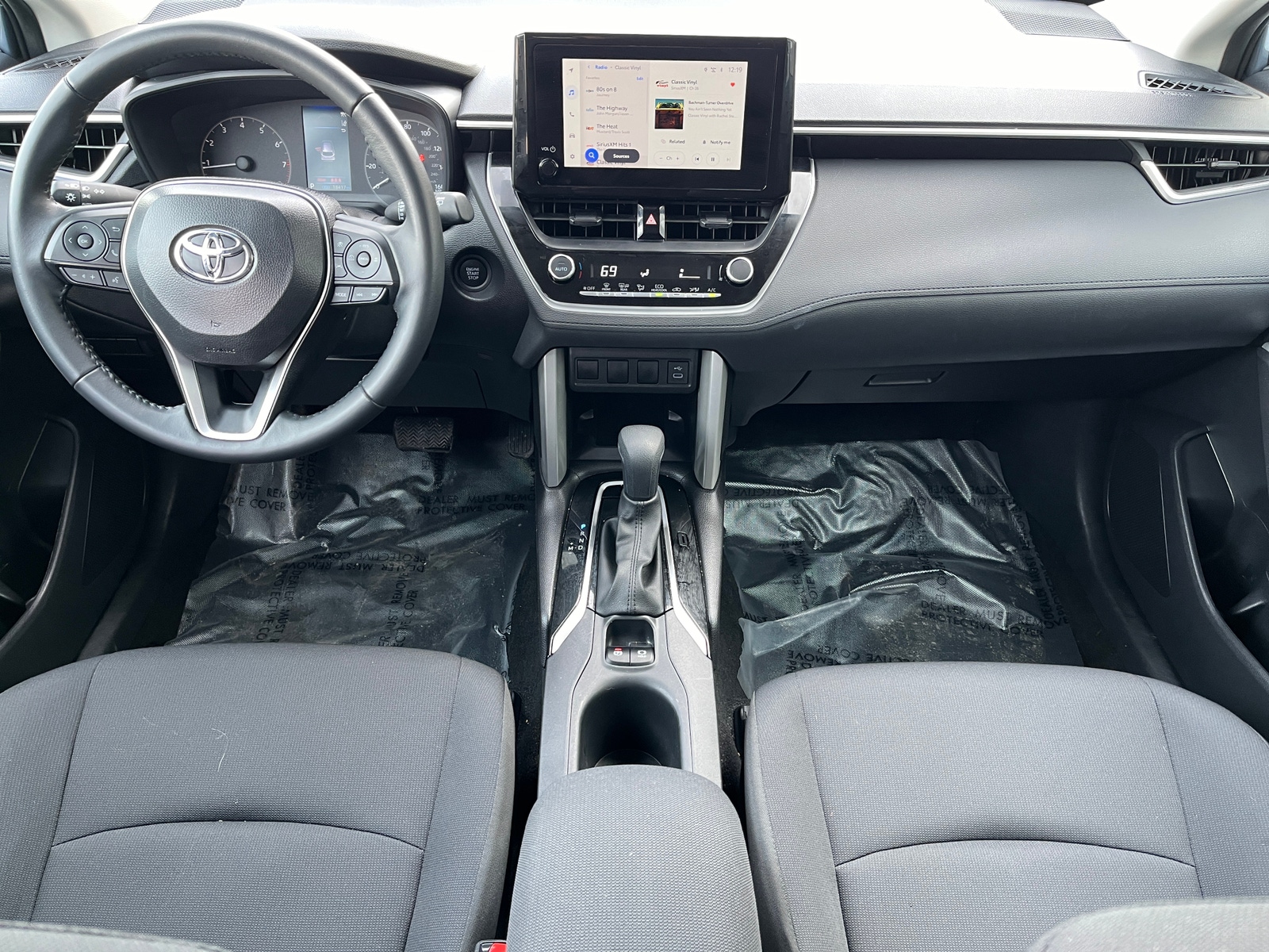 Thumbnail: 2025 Toyota Corolla Cross - 3