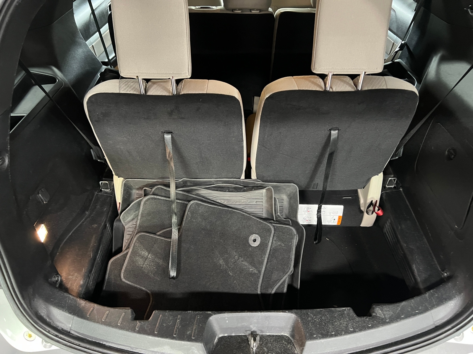 Thumbnail: 2018 Ford Explorer - 7