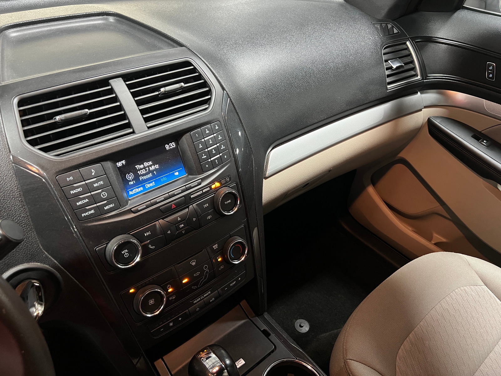 Thumbnail: 2018 Ford Explorer - 4