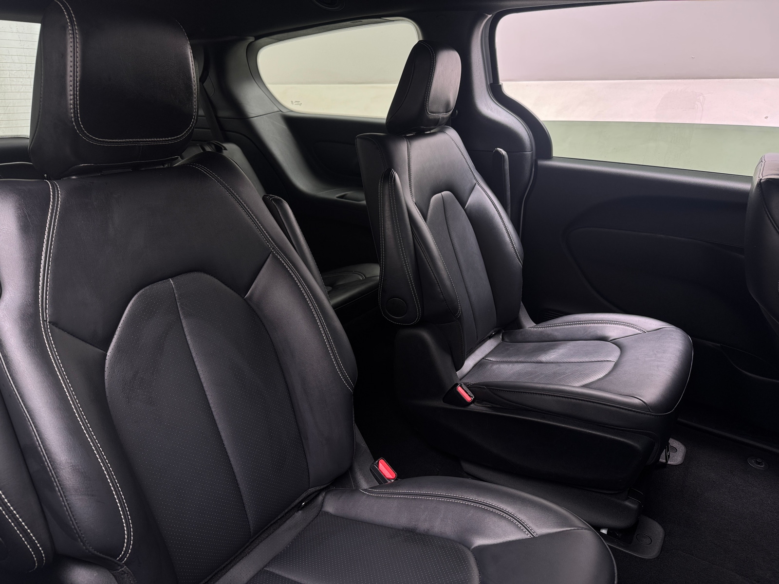 Thumbnail: 2024 Chrysler Pacifica - 5