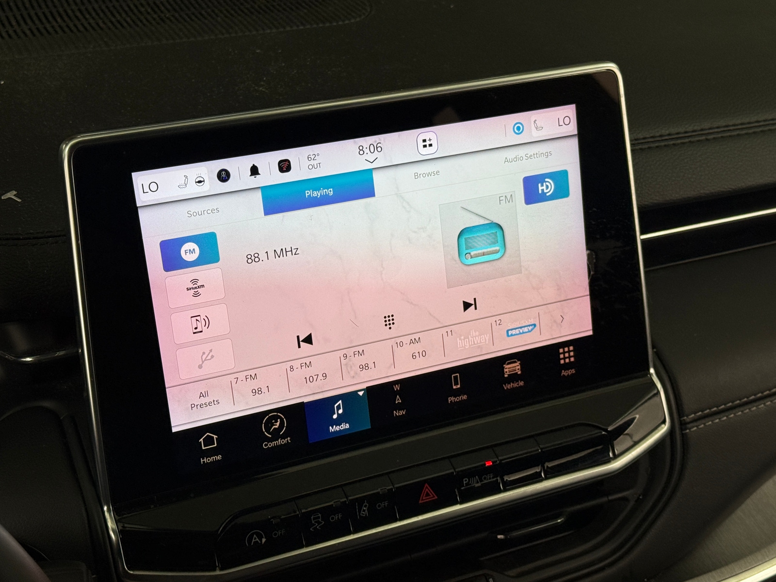 Thumbnail: 2023 Jeep Compass - 3