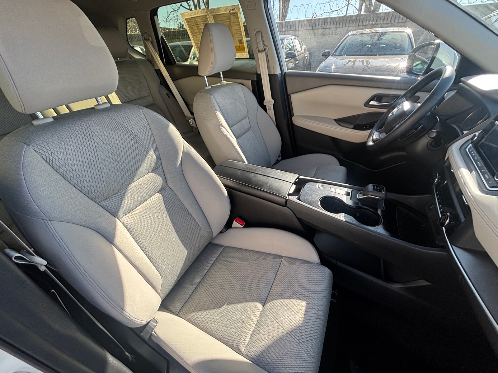 Thumbnail: 2025 Nissan Rogue - 2