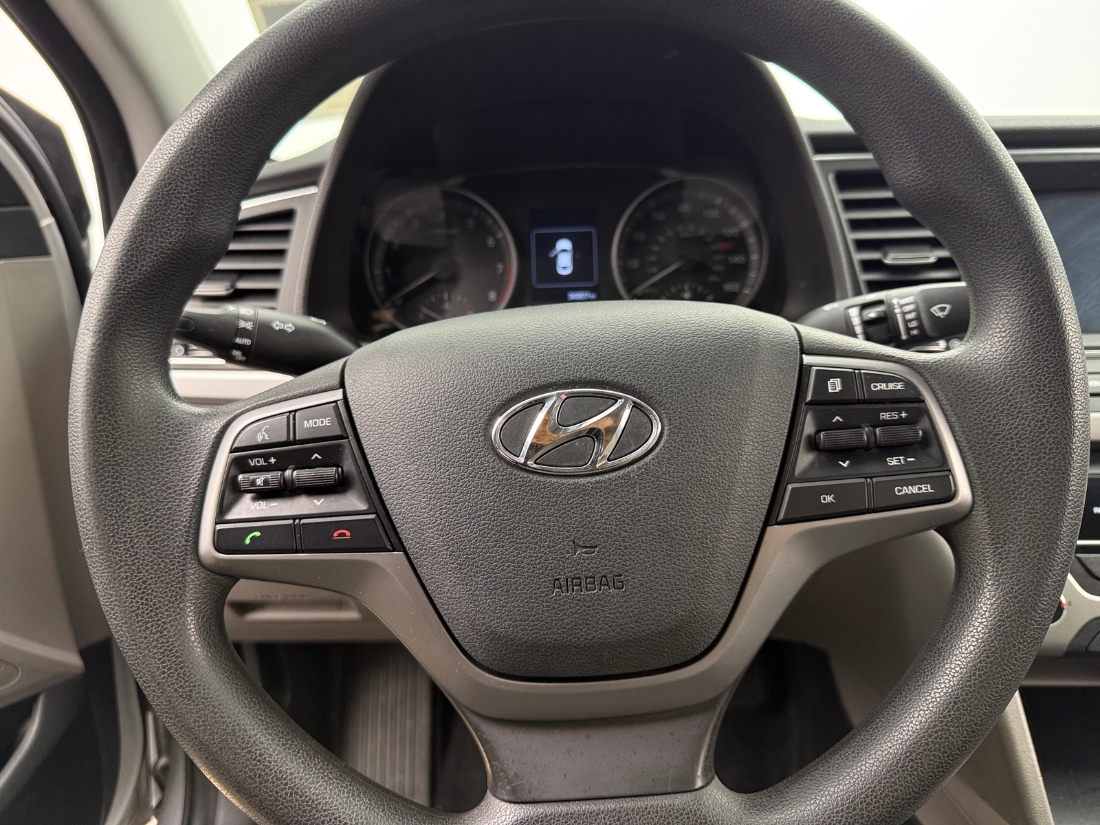 Thumbnail: 2018 Hyundai Elantra - 5