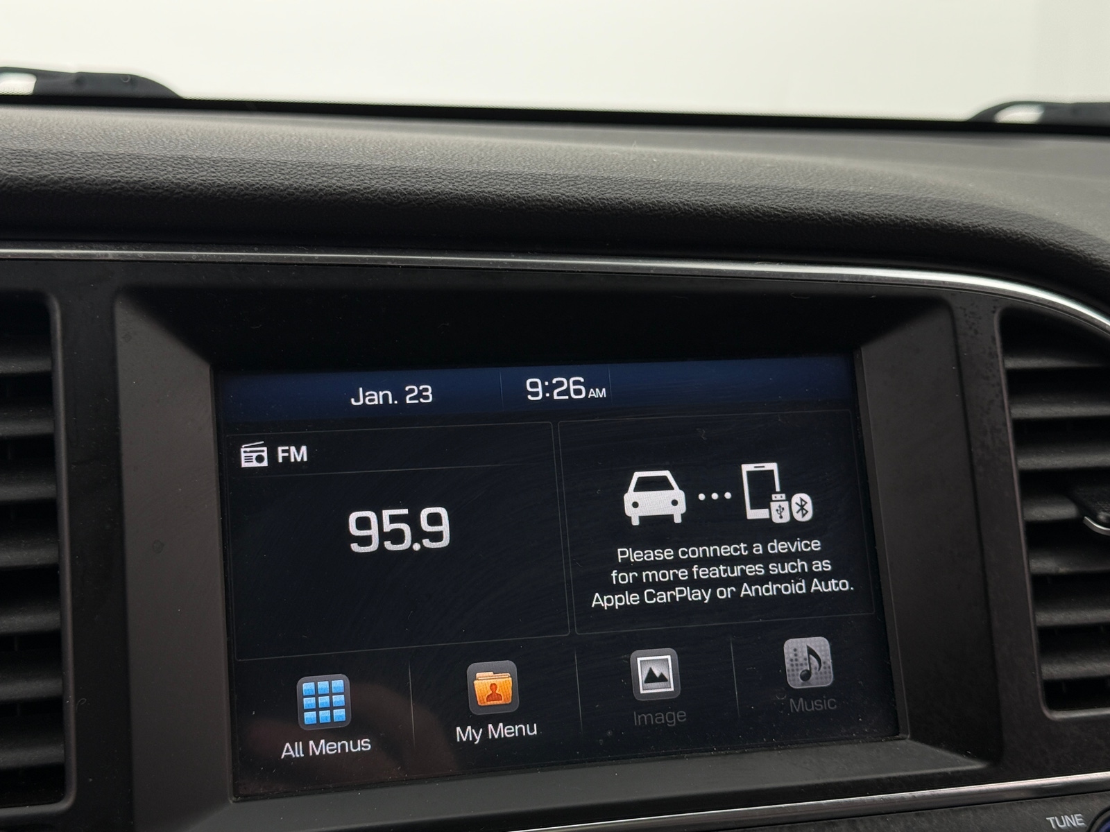 Thumbnail: 2018 Hyundai Elantra - 4