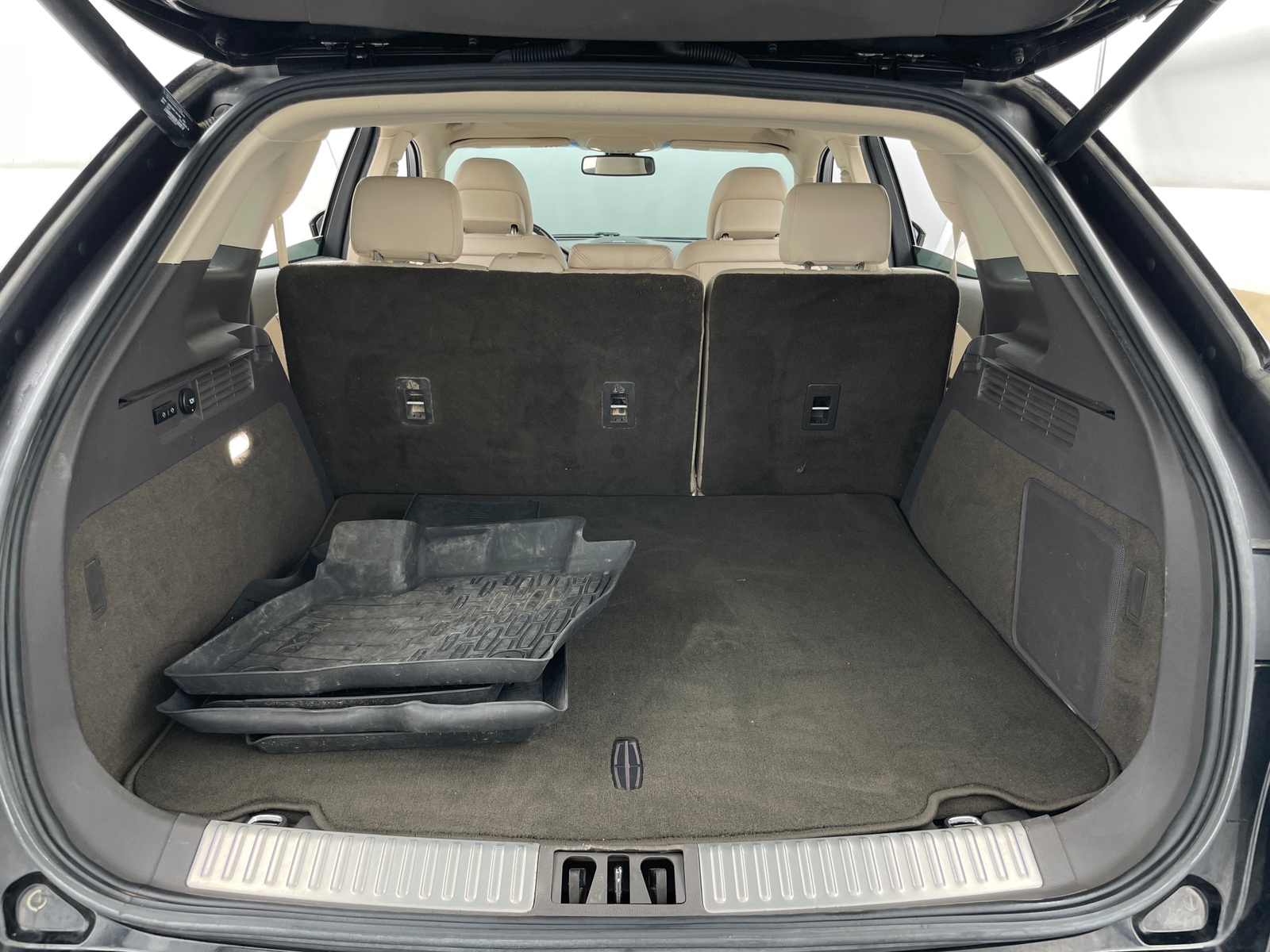 Thumbnail: 2017 Lincoln MKX - 6