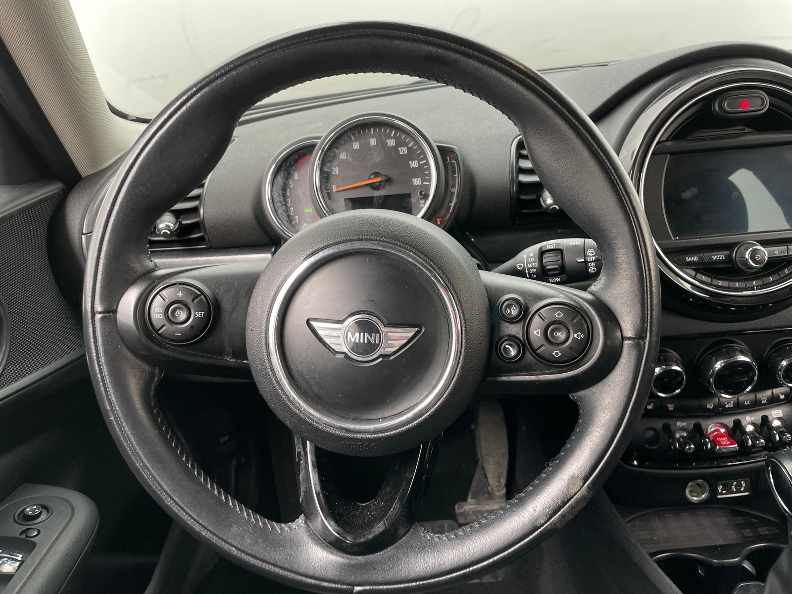 Thumbnail: 2018 MINI Cooper Clubman - 4