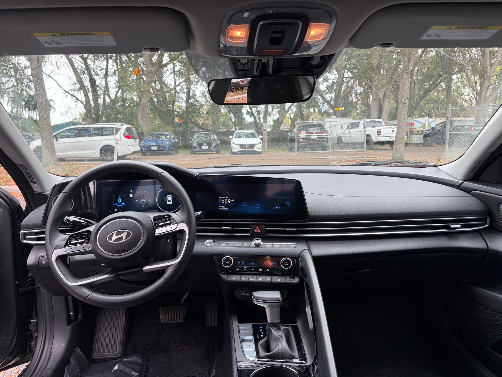 Thumbnail: 2025 Hyundai Elantra - 3