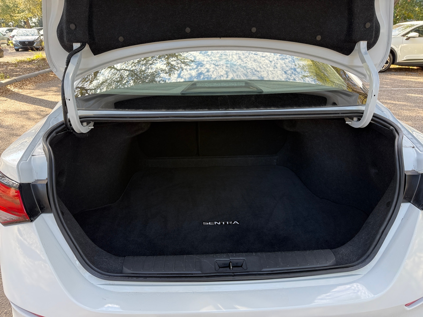 Thumbnail: 2025 Nissan Sentra - 5