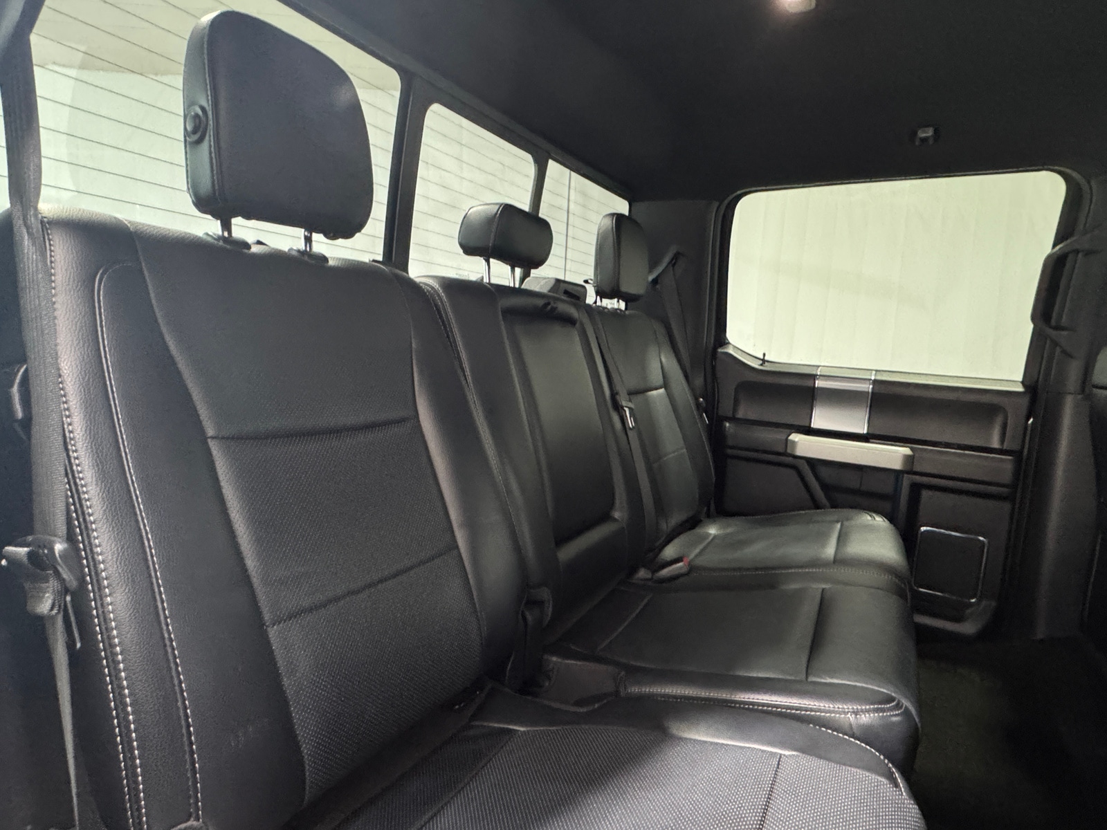 Thumbnail: 2017 Ford Econoline - 5