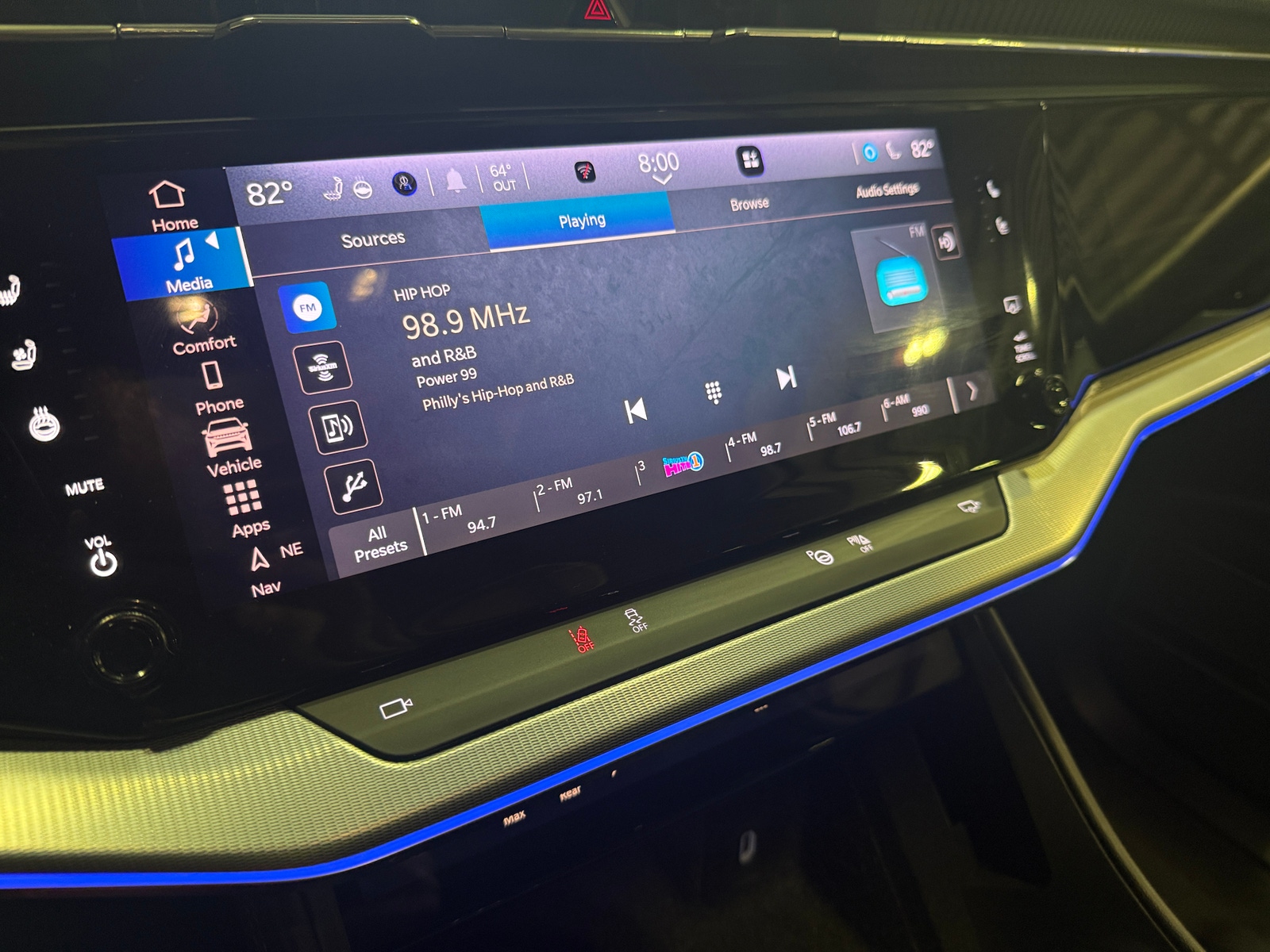 Thumbnail: 2024 Jeep Wagoneer S - 4