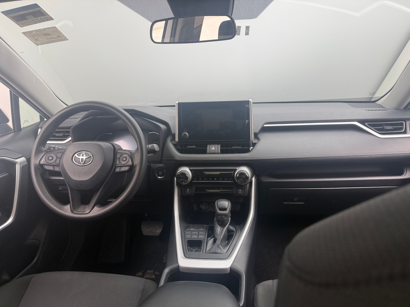 Thumbnail: 2025 Toyota RAV4 - 3