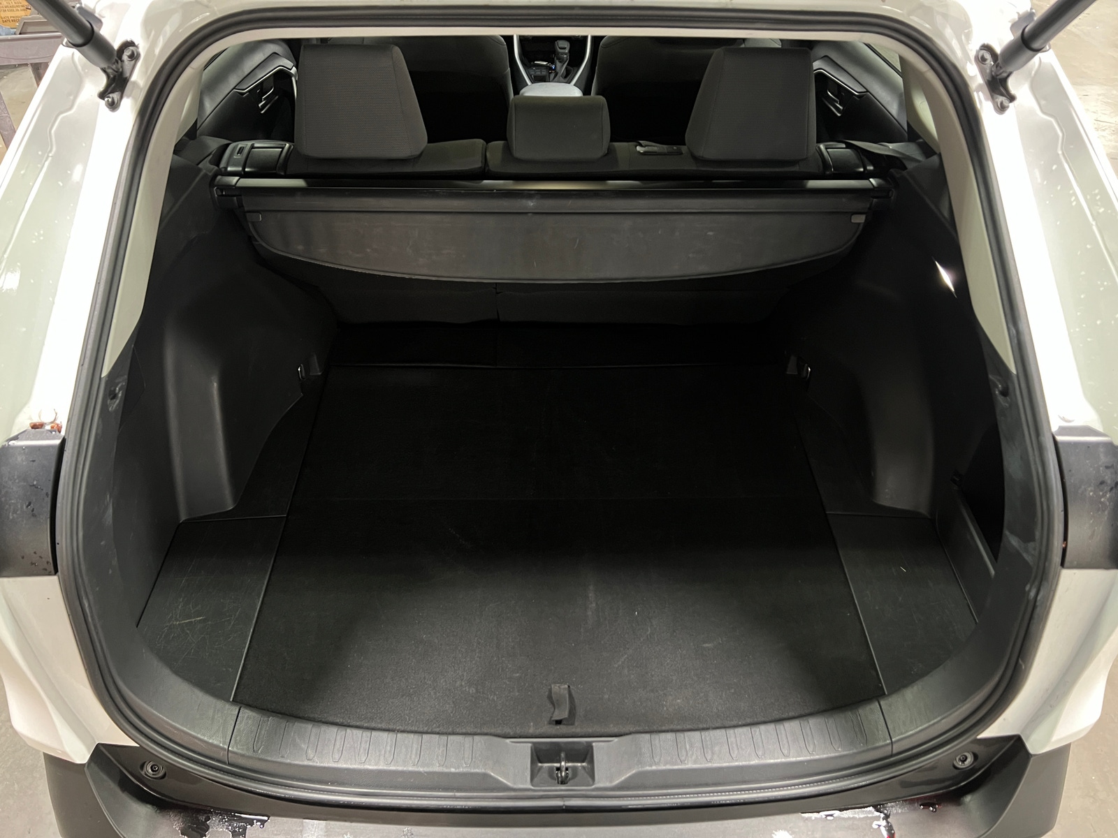 Thumbnail: 2025 Toyota RAV4 - 7