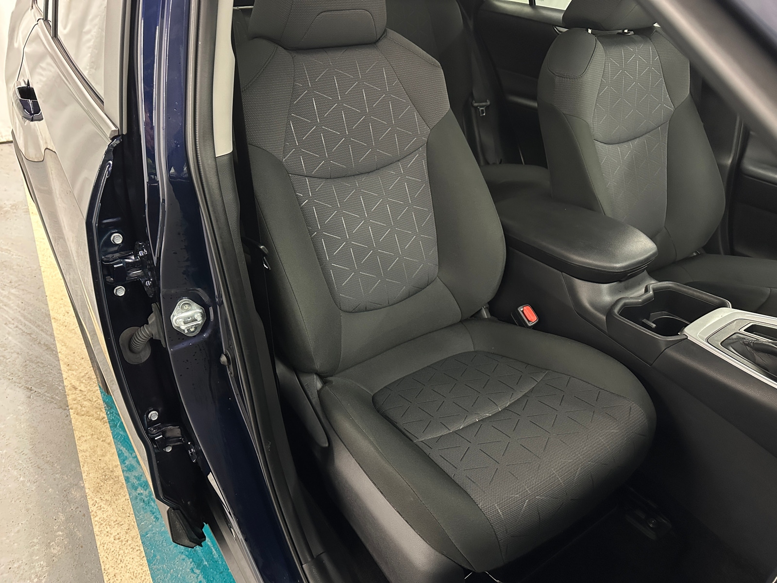 Thumbnail: 2025 Toyota RAV4 - 2