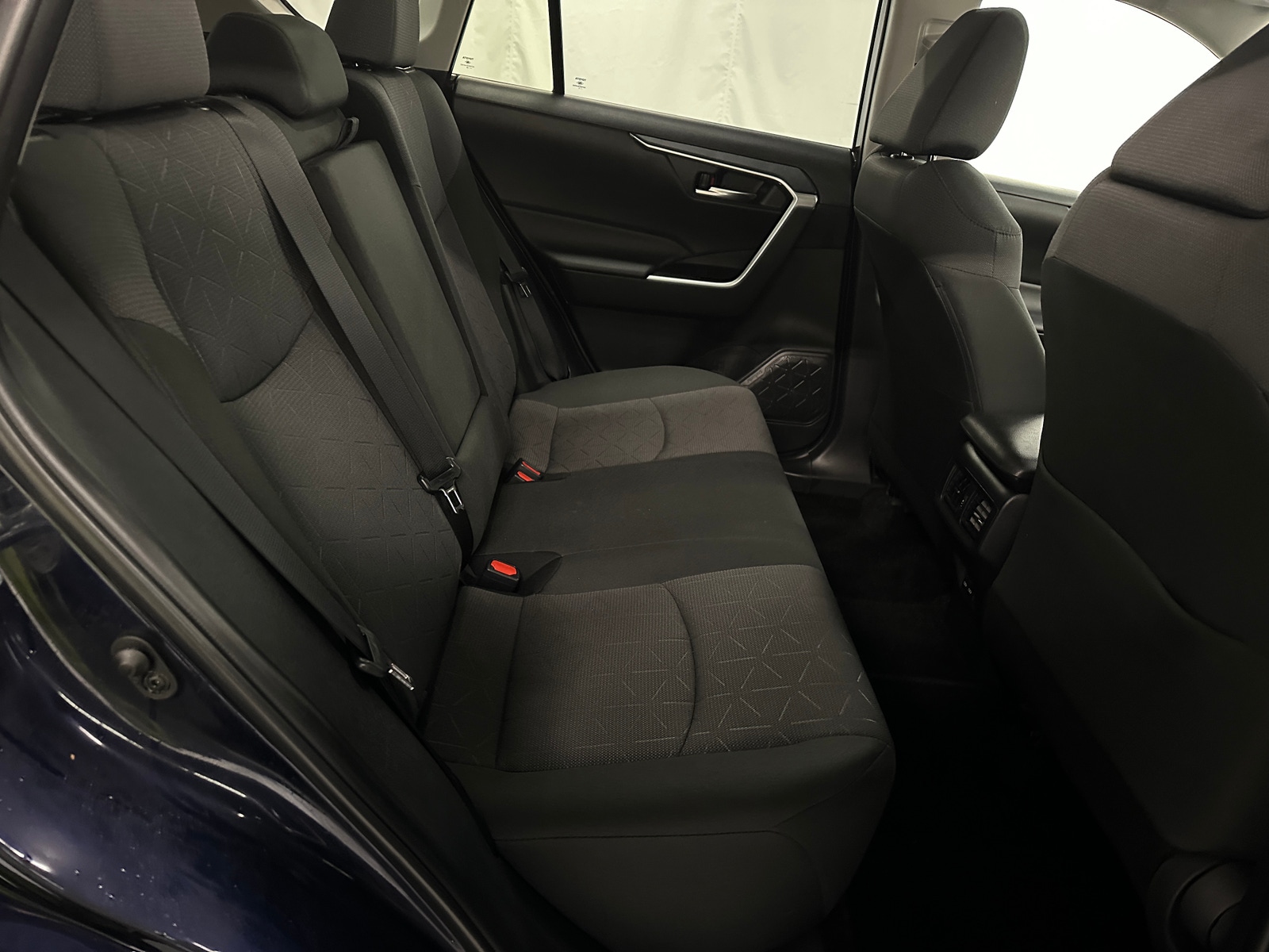 Thumbnail: 2025 Toyota RAV4 - 6