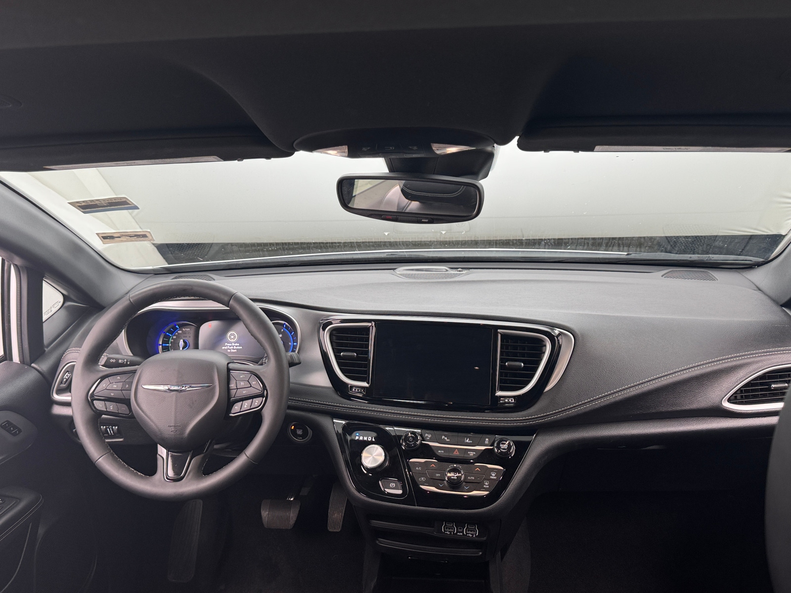 Thumbnail: 2024 Chrysler Pacifica - 2