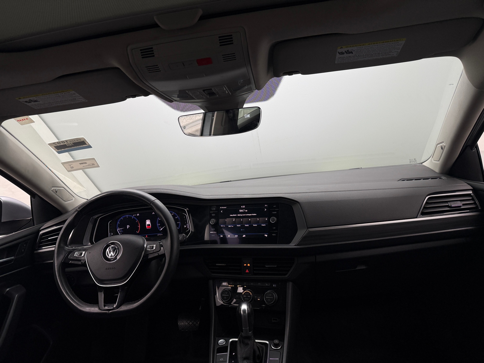 Thumbnail: 2019 Volkswagen Jetta - 2