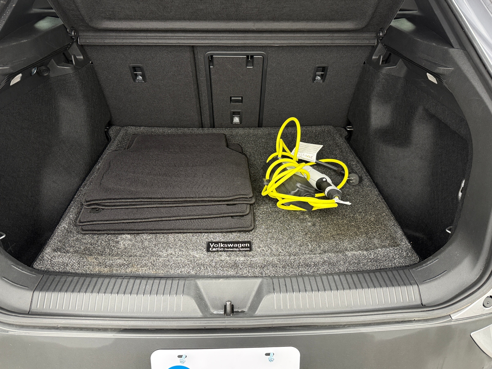 Thumbnail: 2023 Volkswagen ID.4 - 6