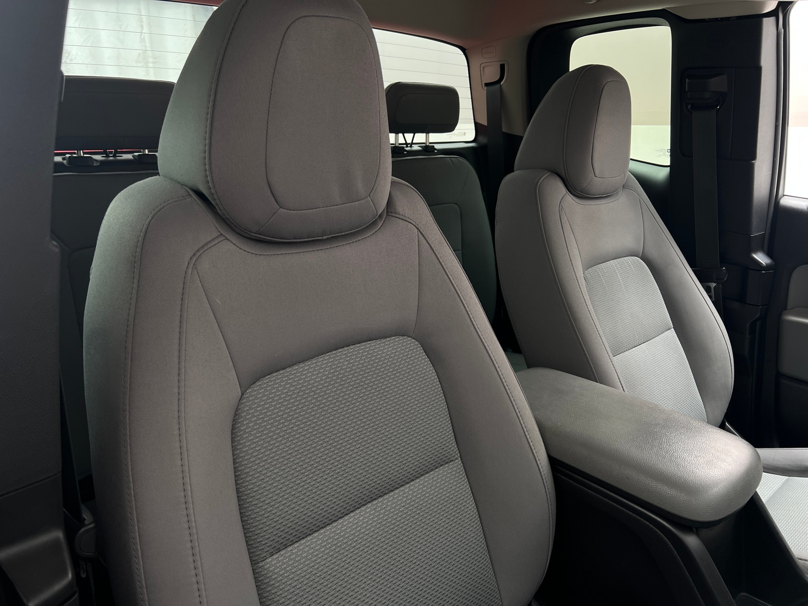 Thumbnail: 2018 GMC Canyon - 2