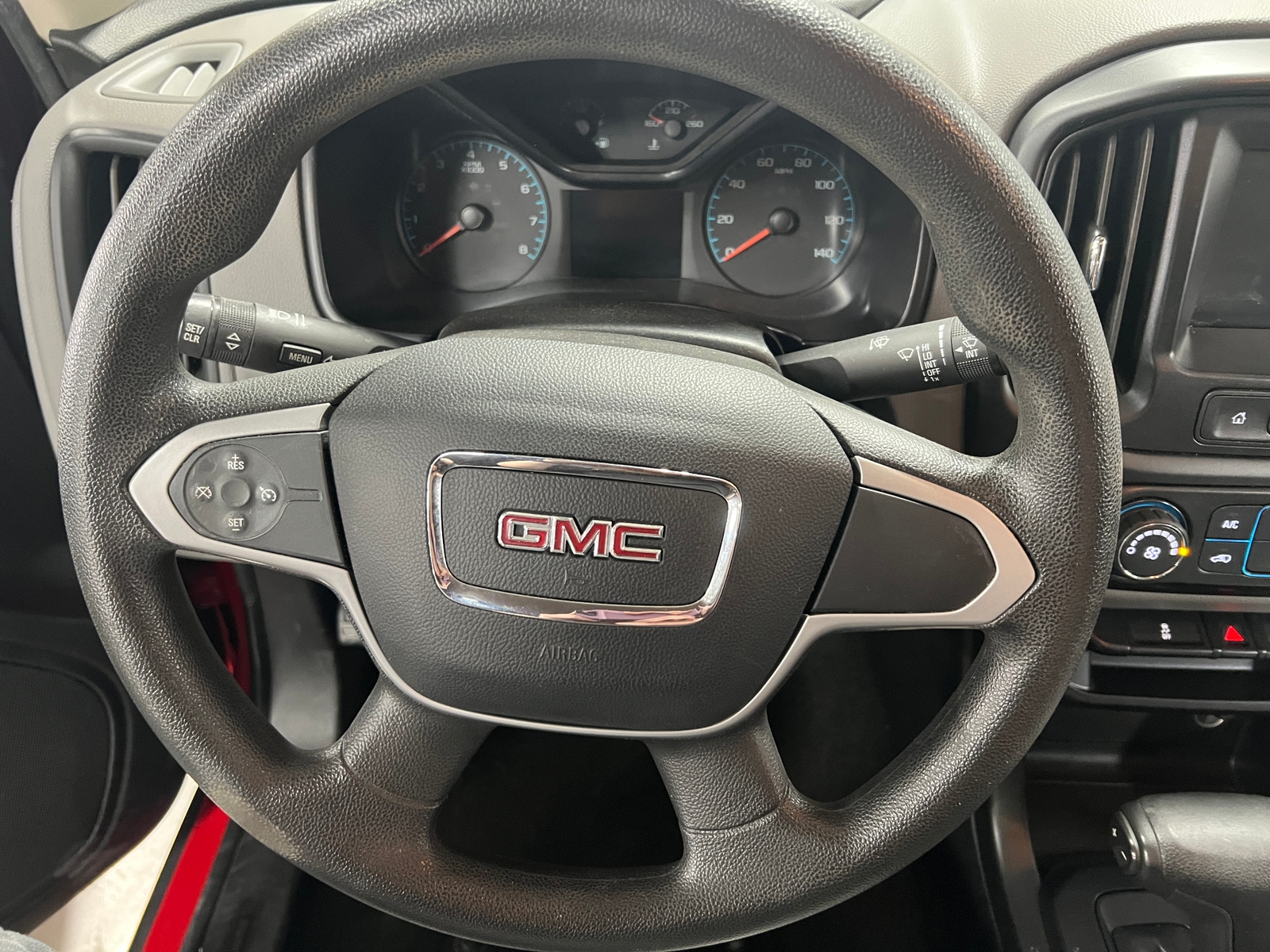 Thumbnail: 2018 GMC Canyon - 5