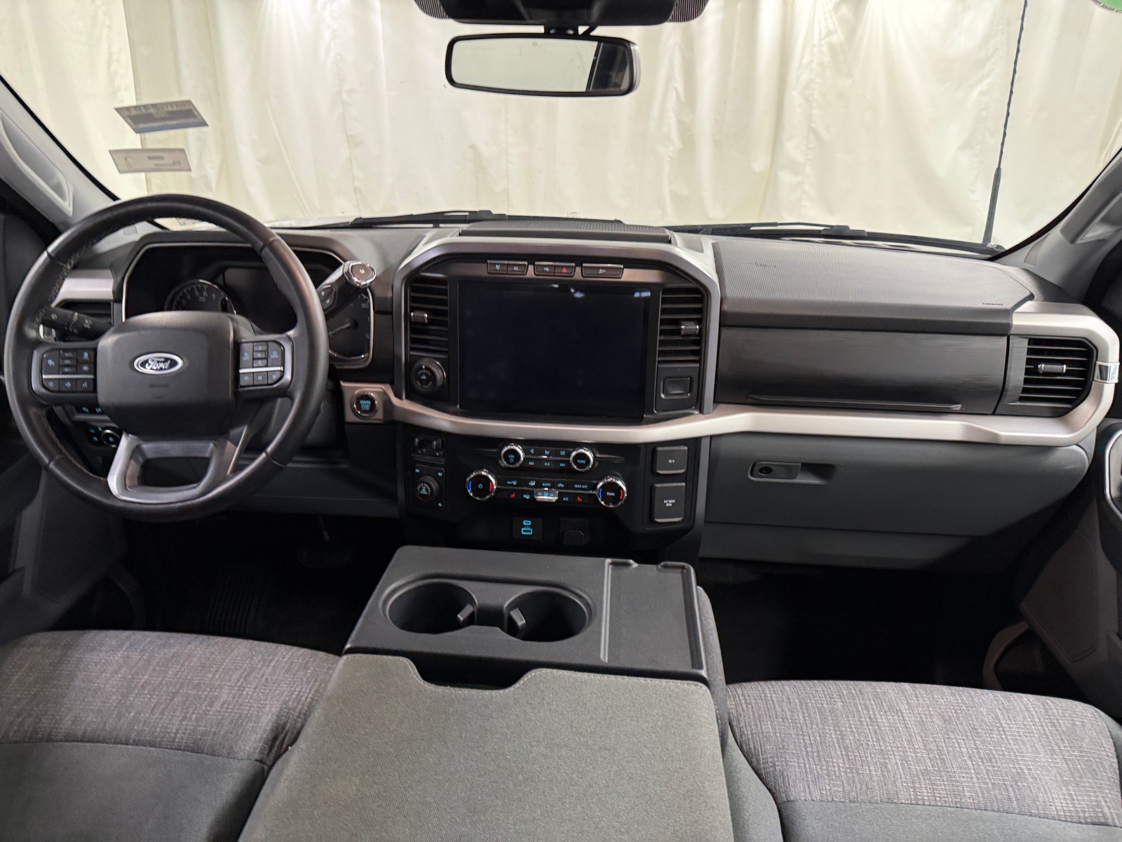 Thumbnail: 2023 Ford Econoline - 3