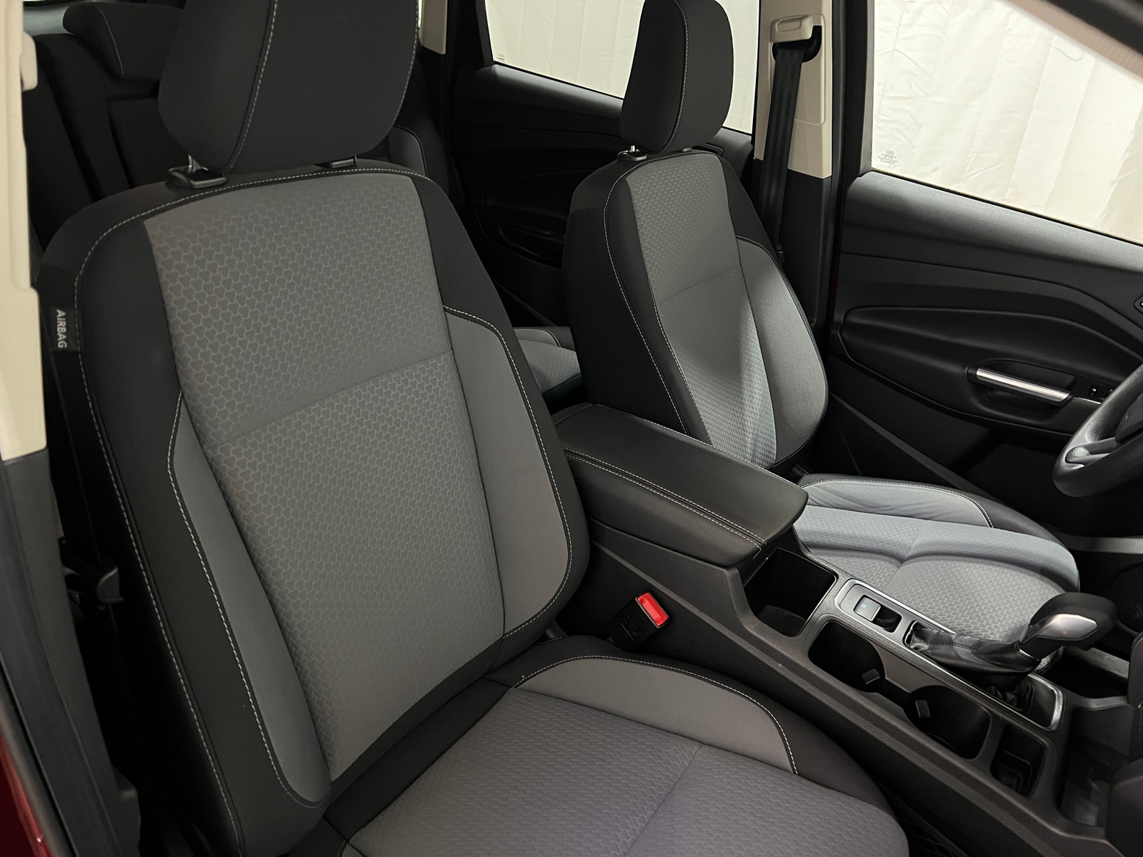 Thumbnail: 2019 Ford Escape - 2