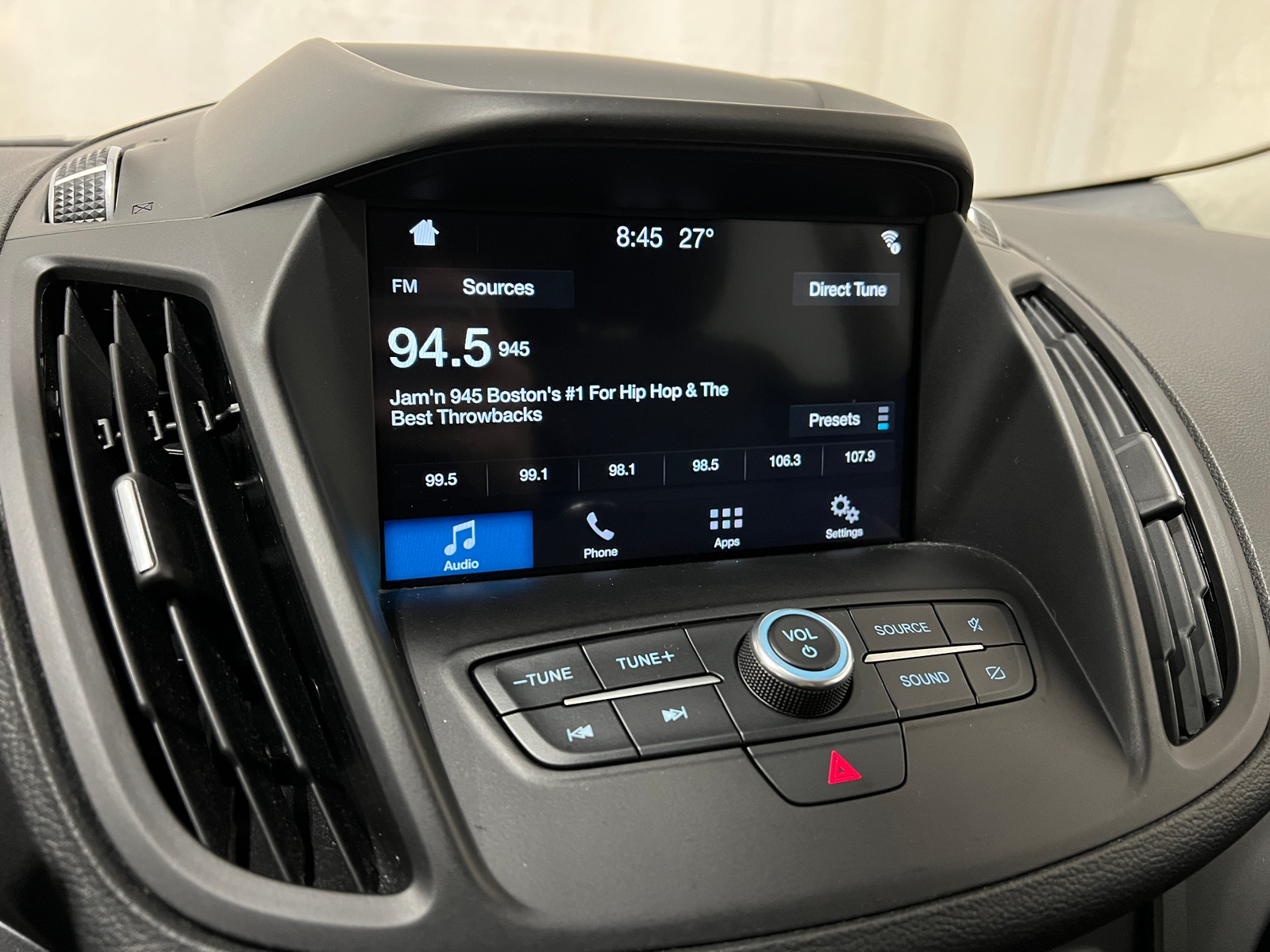 Thumbnail: 2019 Ford Escape - 4