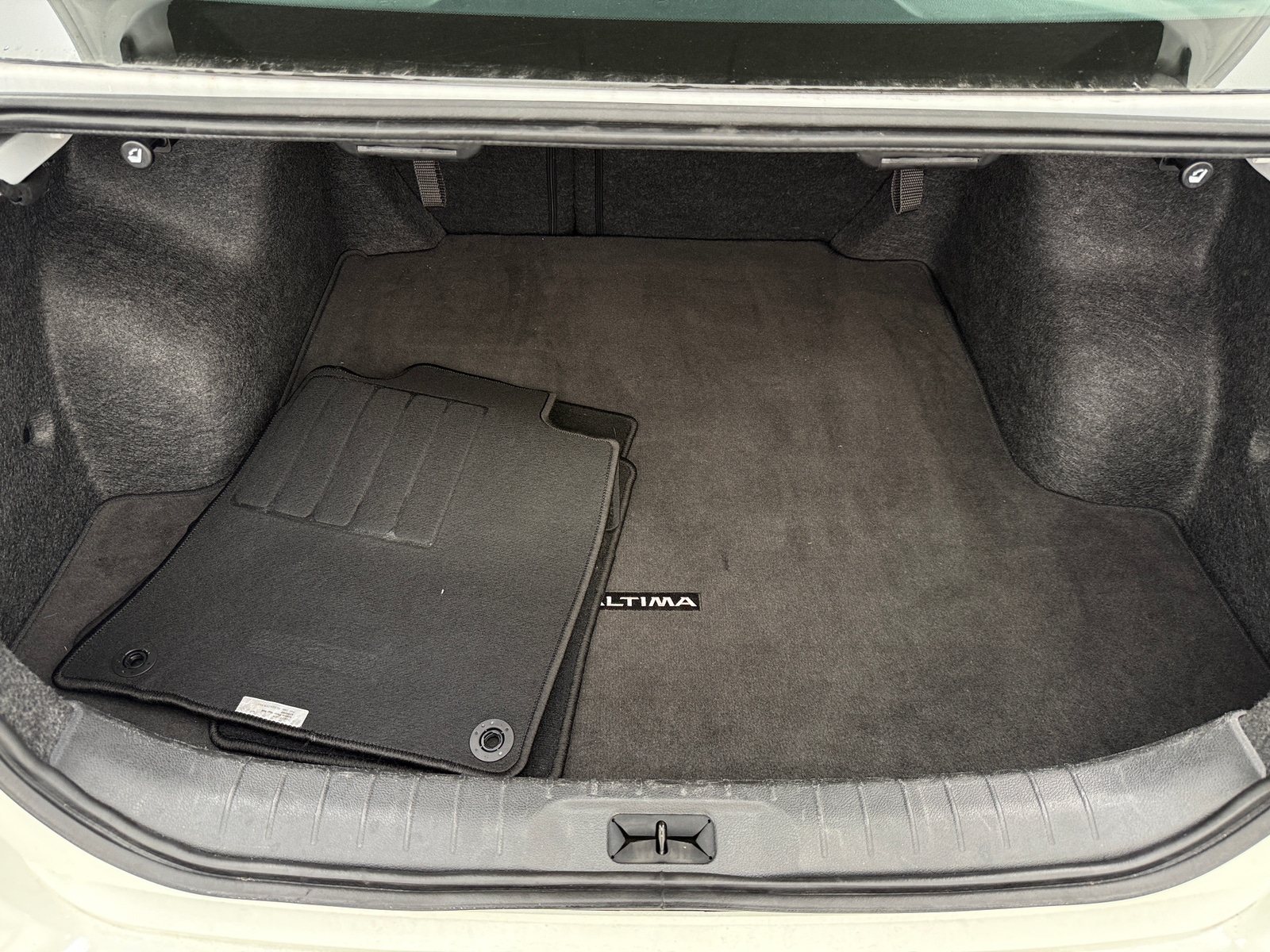 Thumbnail: 2025 Nissan Altima - 7