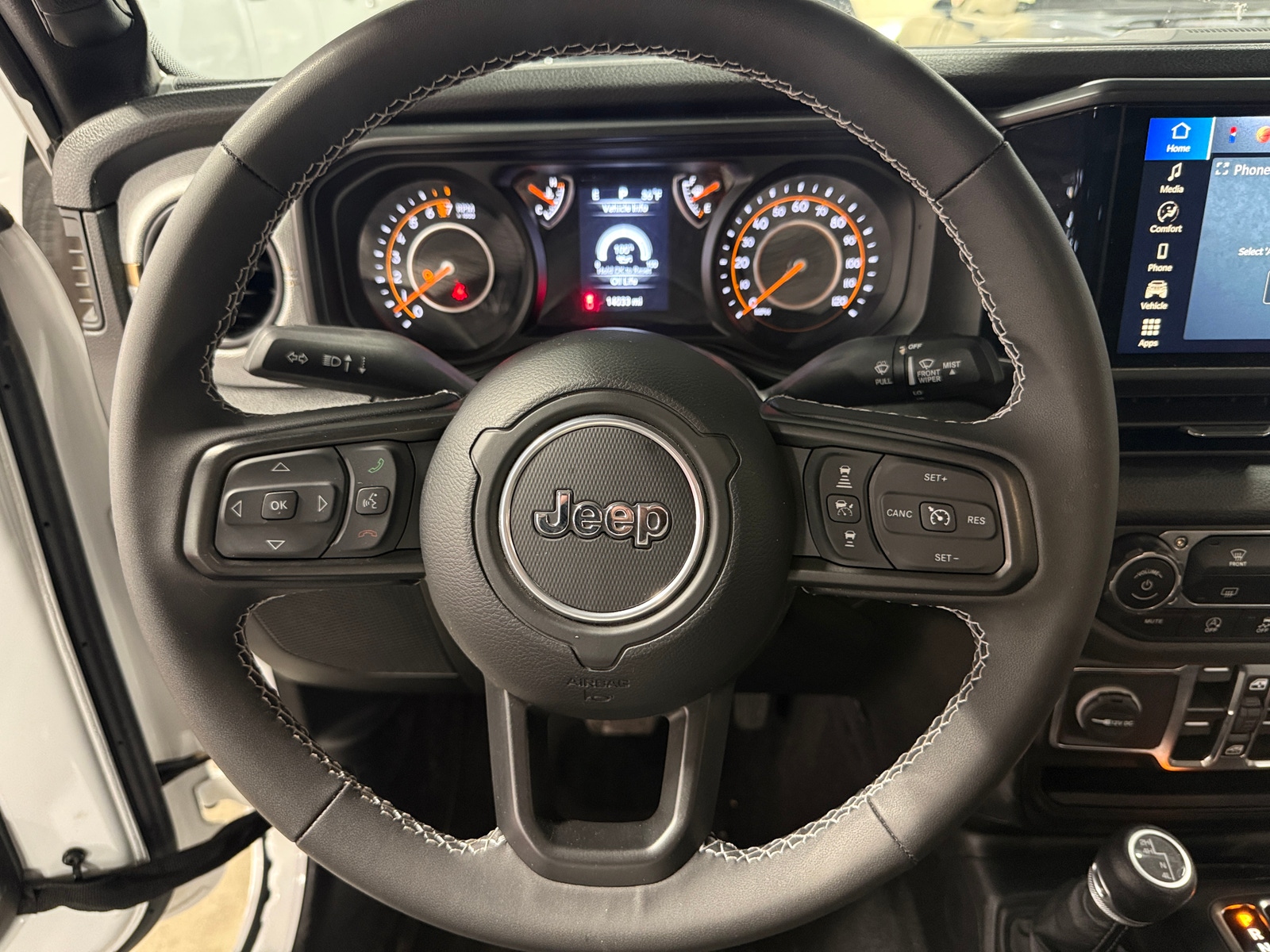 Thumbnail: 2025 Jeep Gladiator - 5