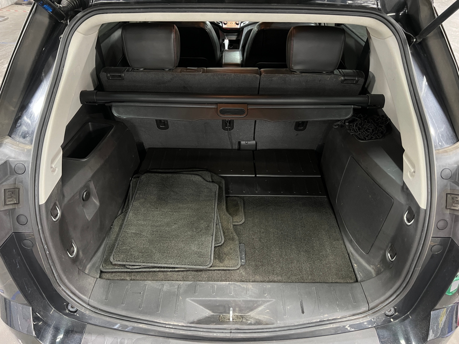 Thumbnail: 2010 GMC Terrain - 6