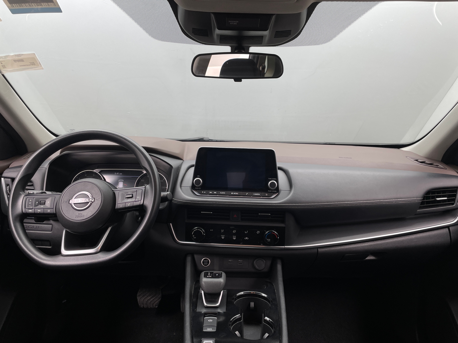 Thumbnail: 2023 Nissan Rogue - 3