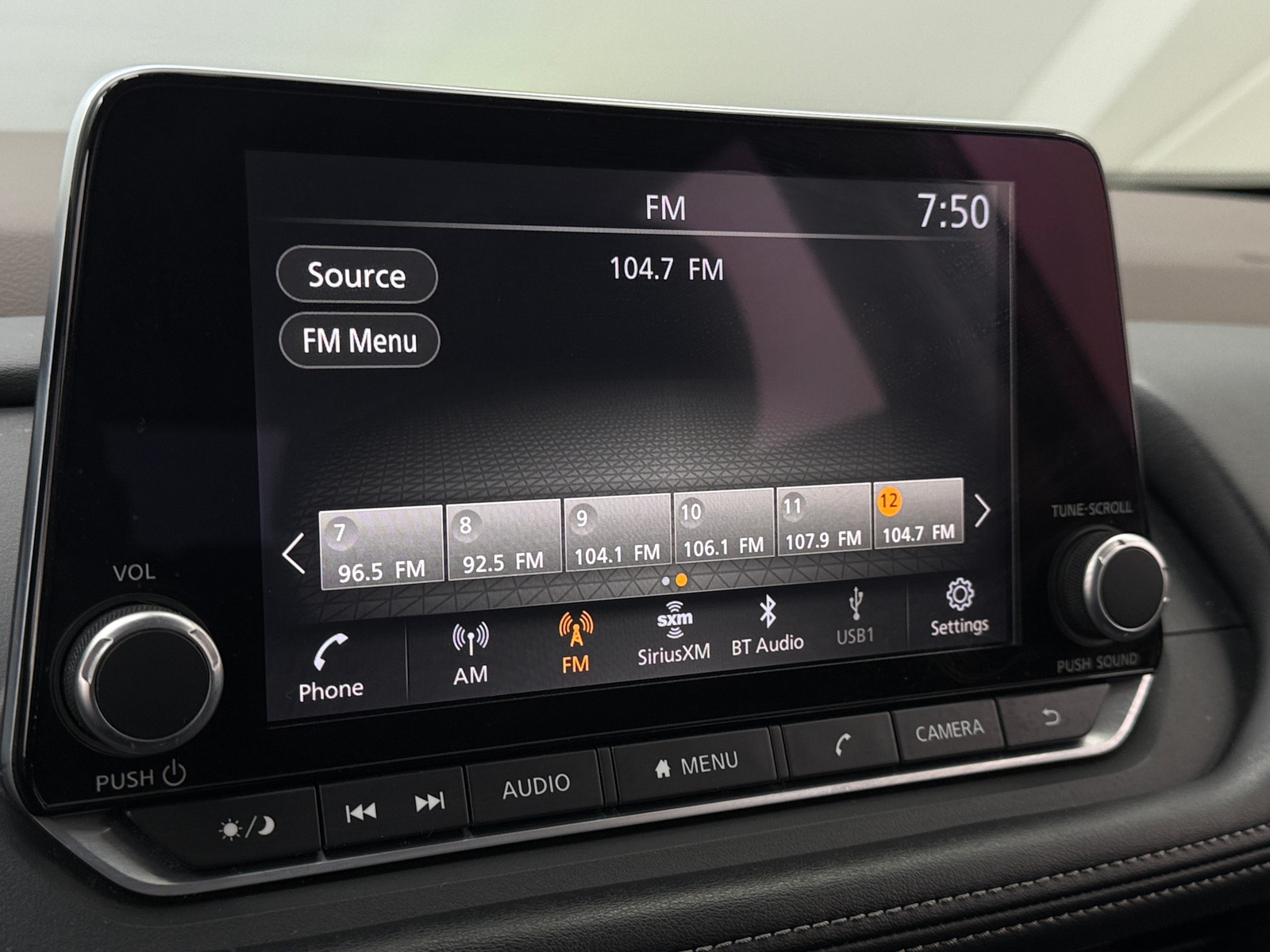 Thumbnail: 2023 Nissan Rogue - 4