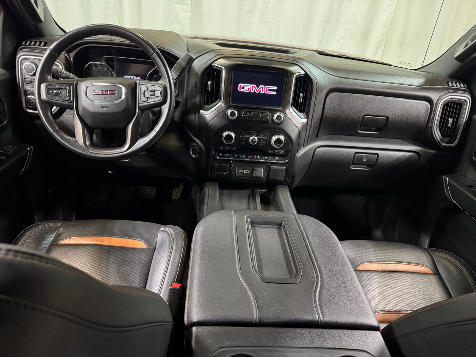 Thumbnail: 2020 GMC Sierra 1500 - 2