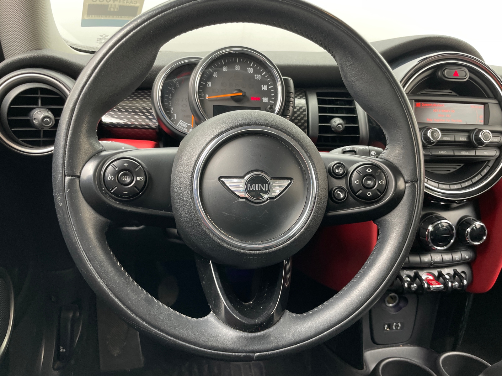 Thumbnail: 2015 MINI Cooper Hardtop - 3