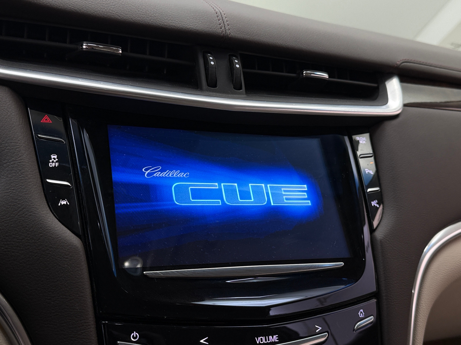 Thumbnail: 2017 Cadillac XTS - 3