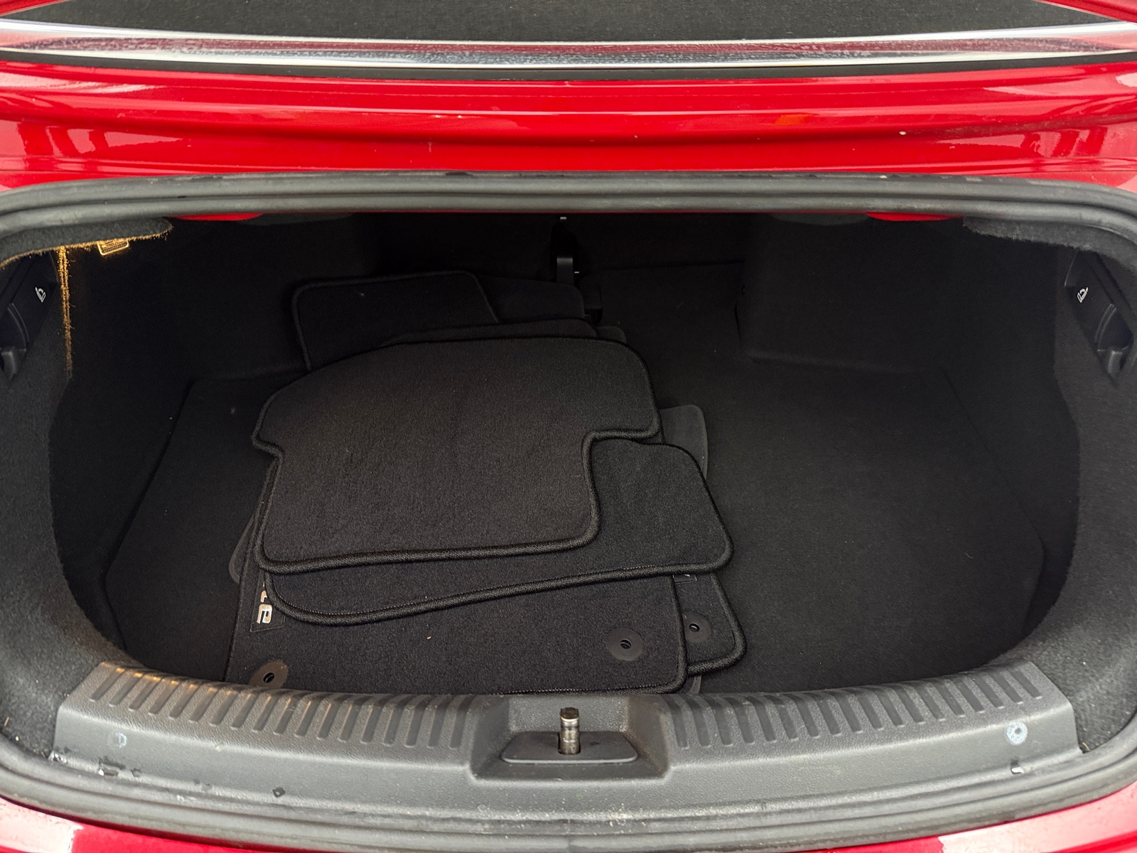 Thumbnail: 2015 Volkswagen Beetle - 6