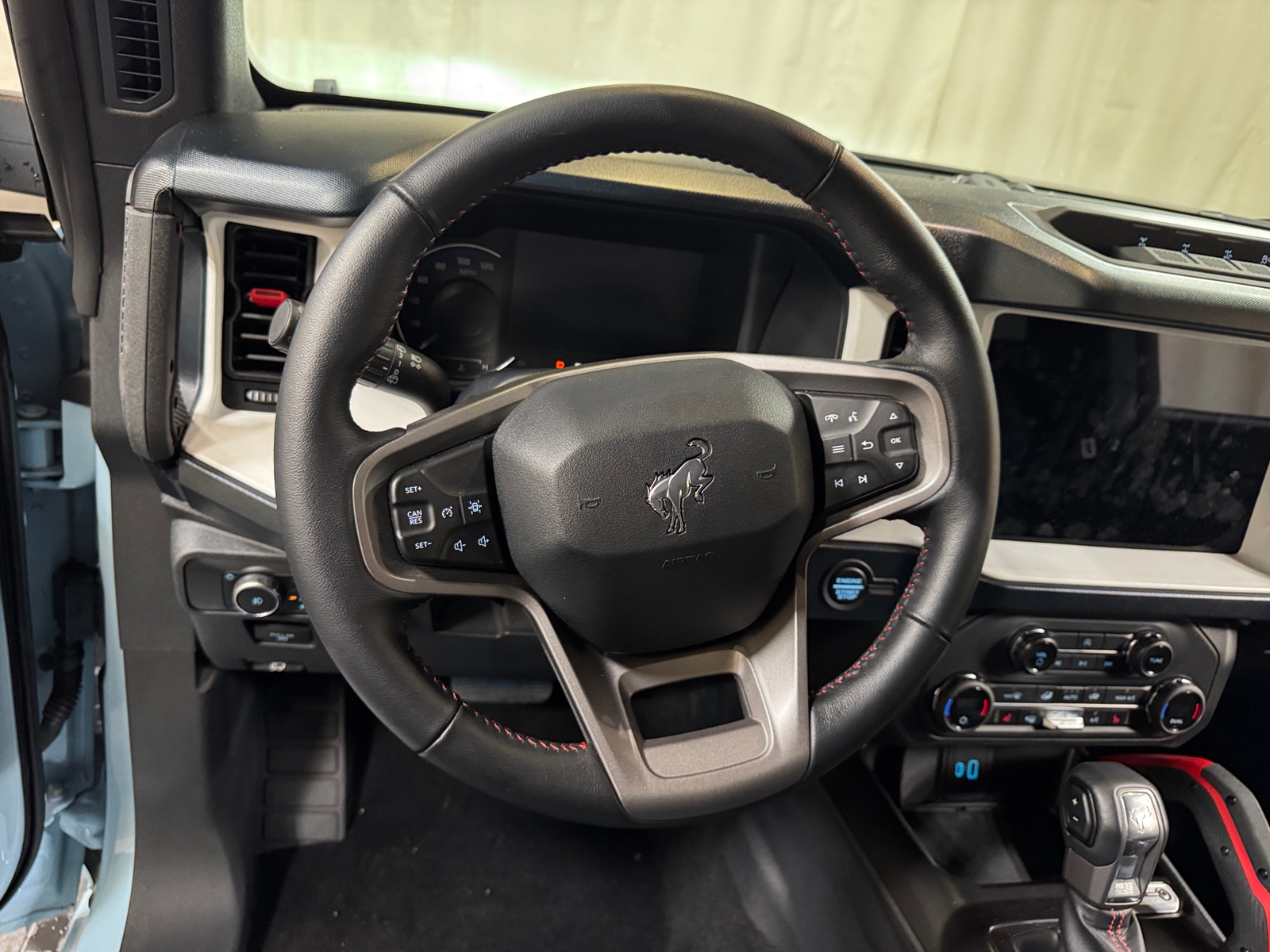 Thumbnail: 2024 Ford Bronco - 5