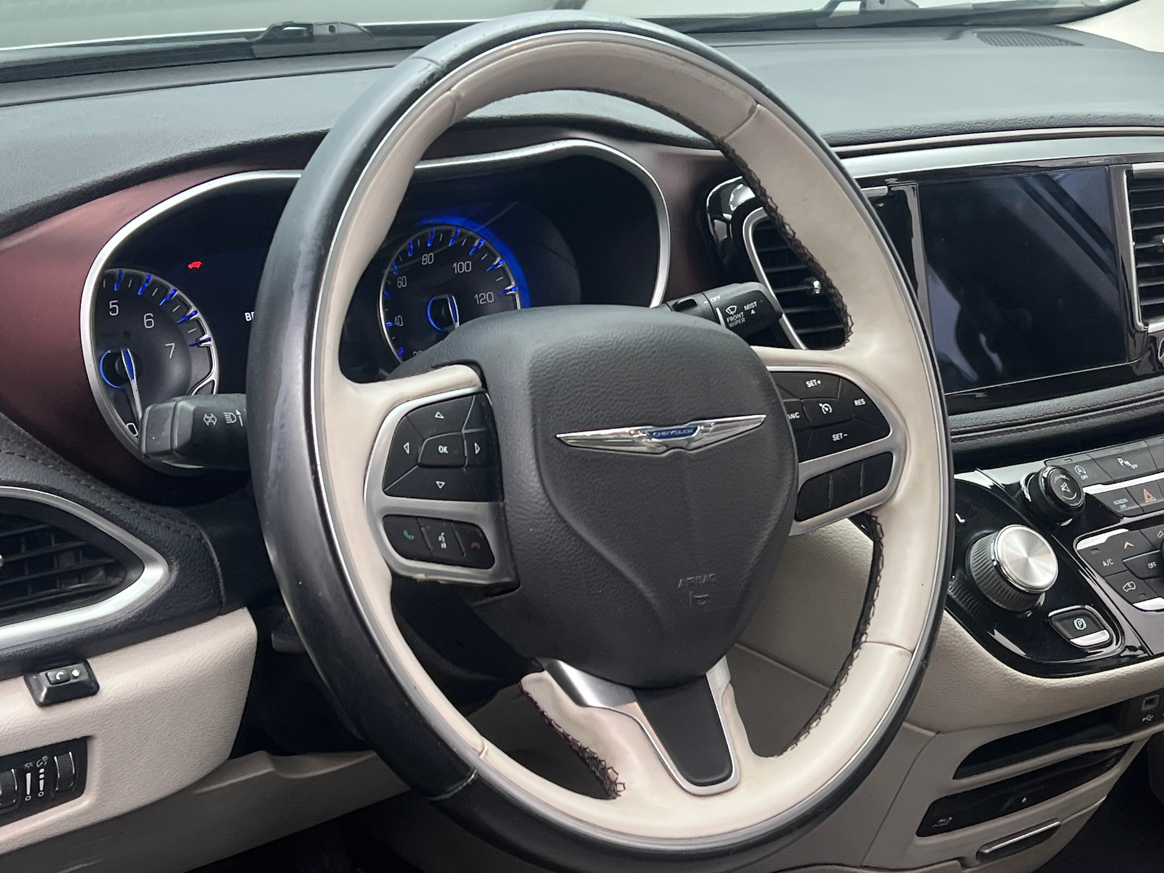 2017 Chrysler Pacifica