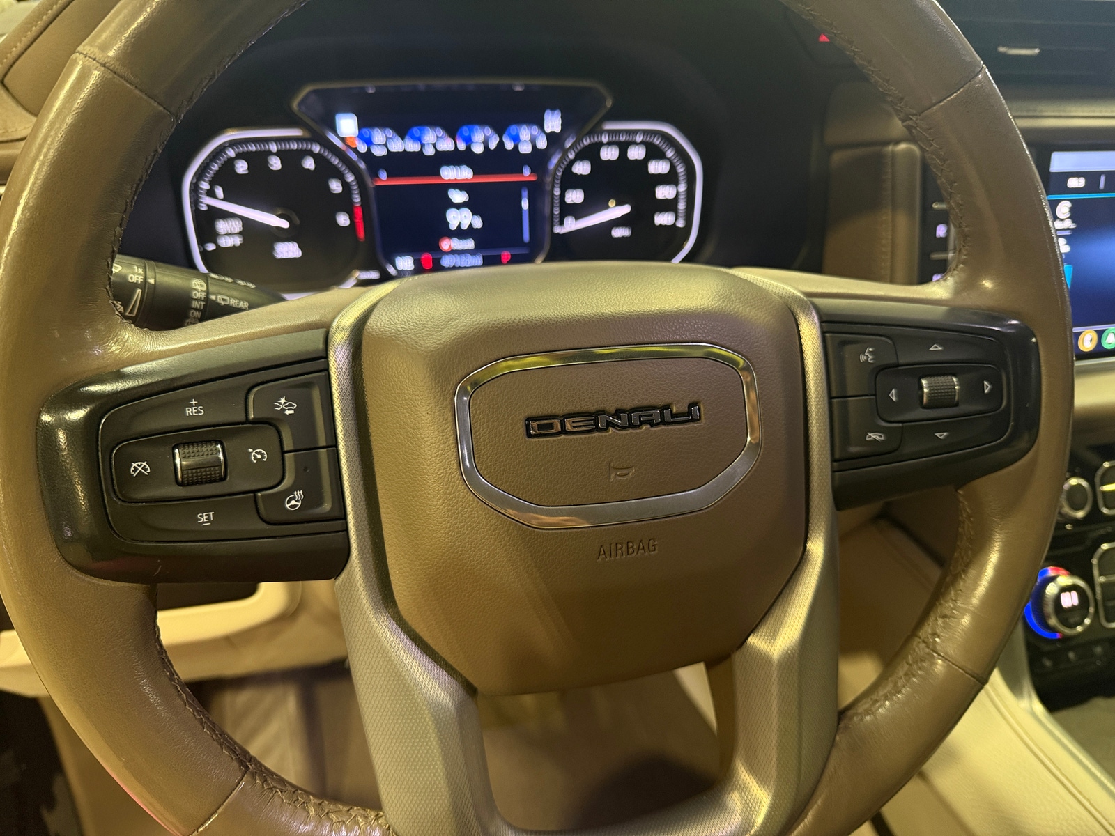 Thumbnail: 2021 GMC Yukon XL - 4