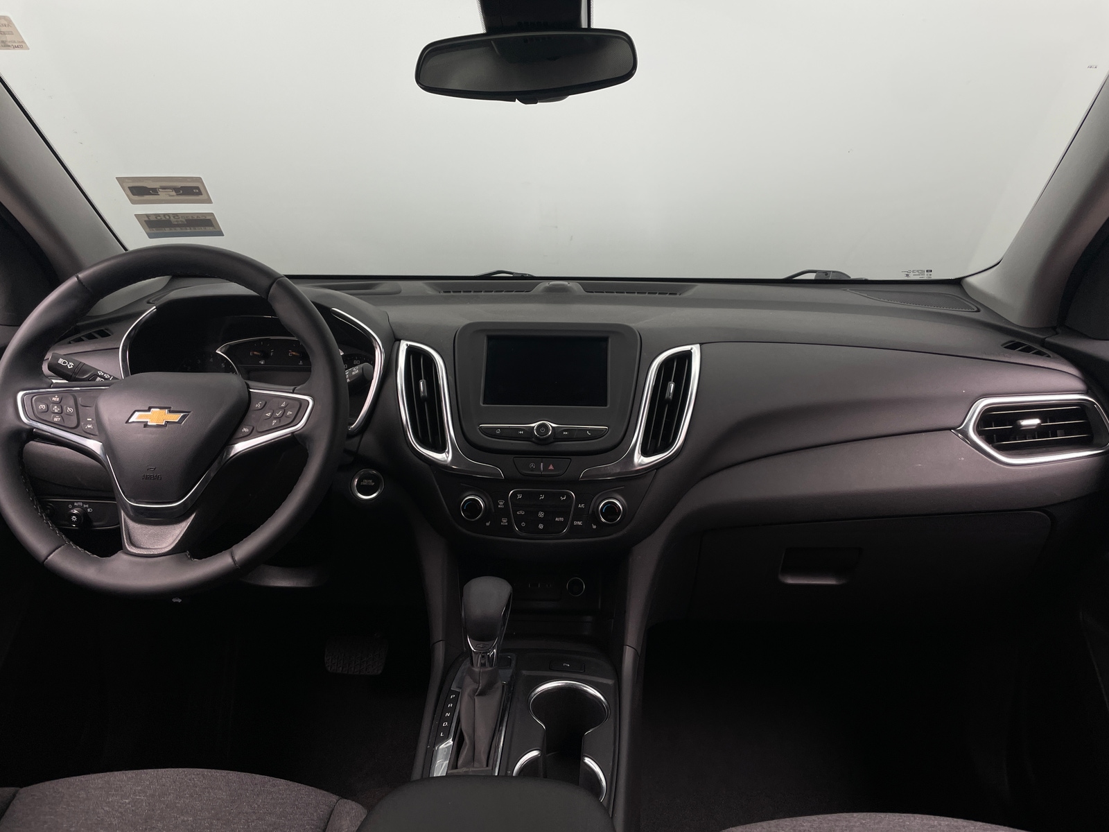 Thumbnail: 2023 Chevrolet Equinox - 3