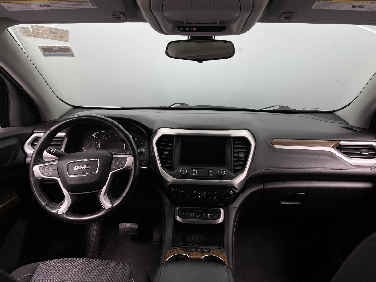 Thumbnail: 2020 GMC Acadia - 3