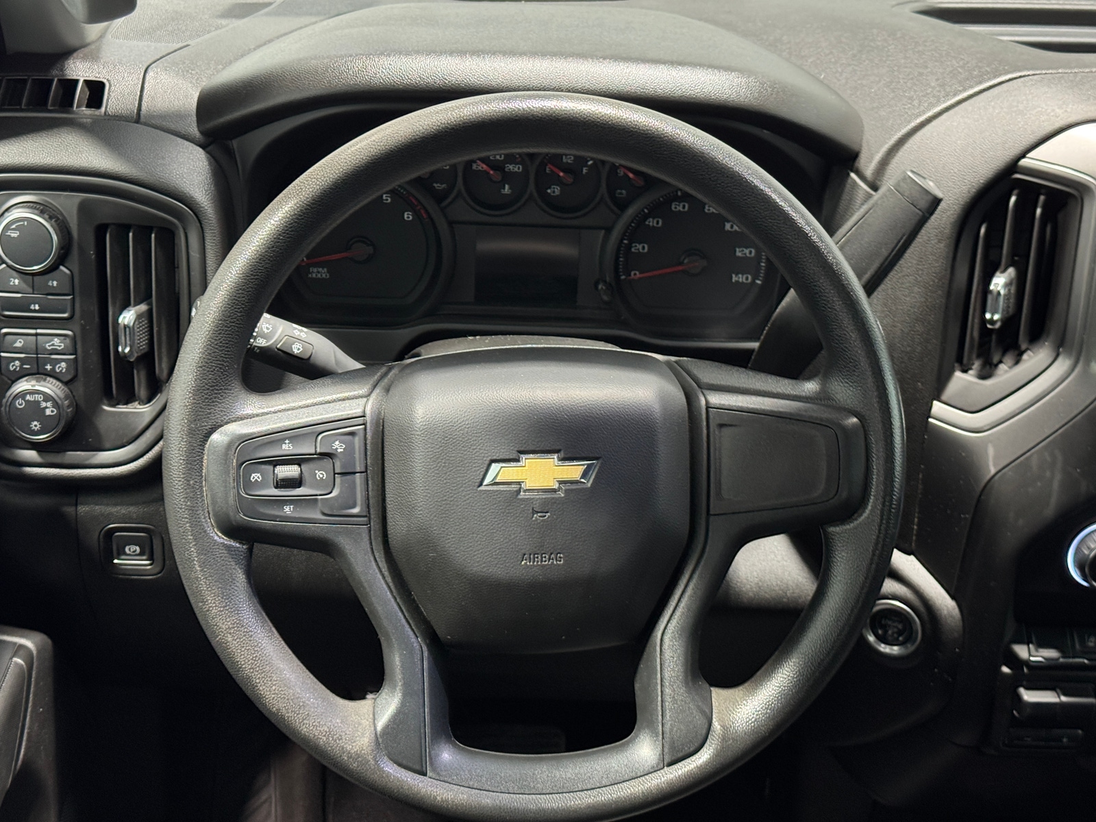 Thumbnail: 2025 Chevrolet Silverado 2500 - 5