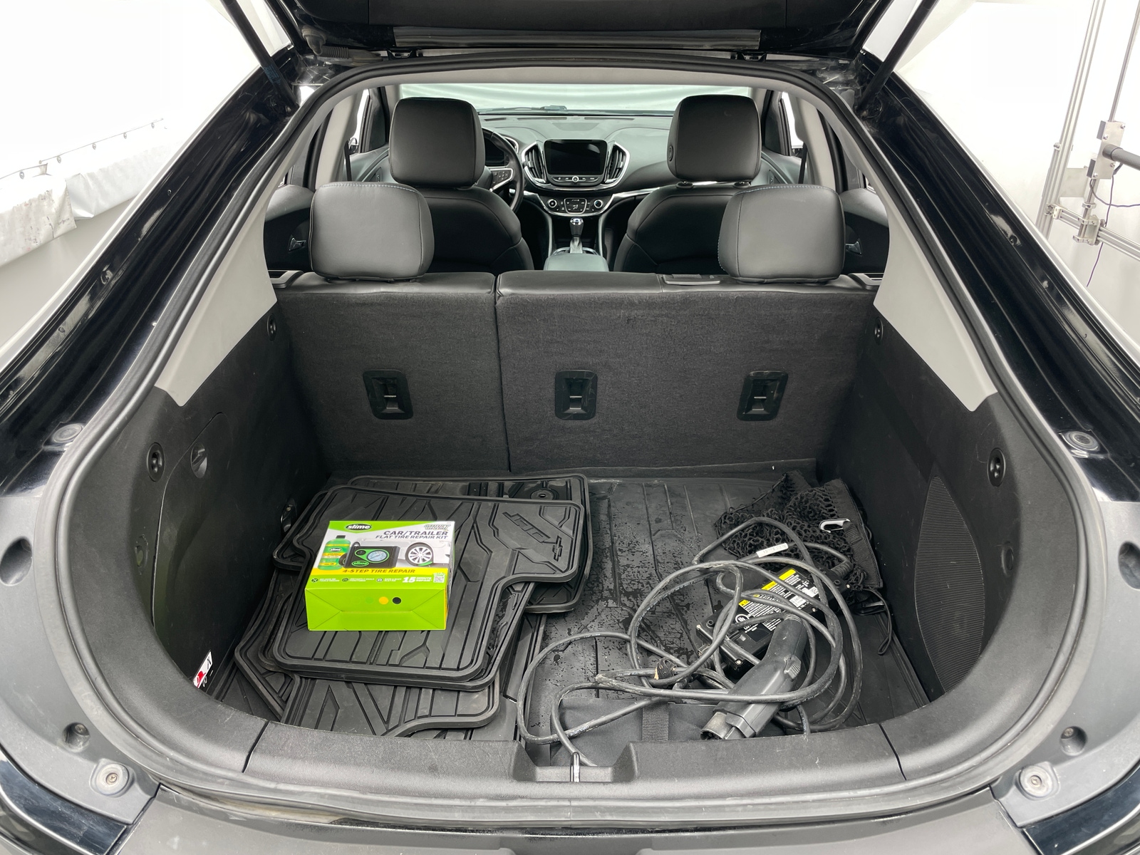 Thumbnail: 2017 Chevrolet Volt - 7