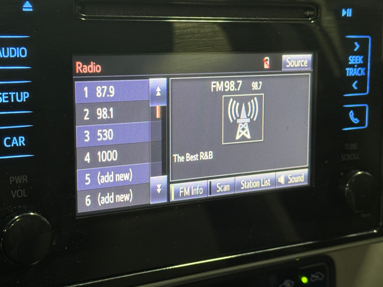 Thumbnail: 2017 Toyota Corolla - 4