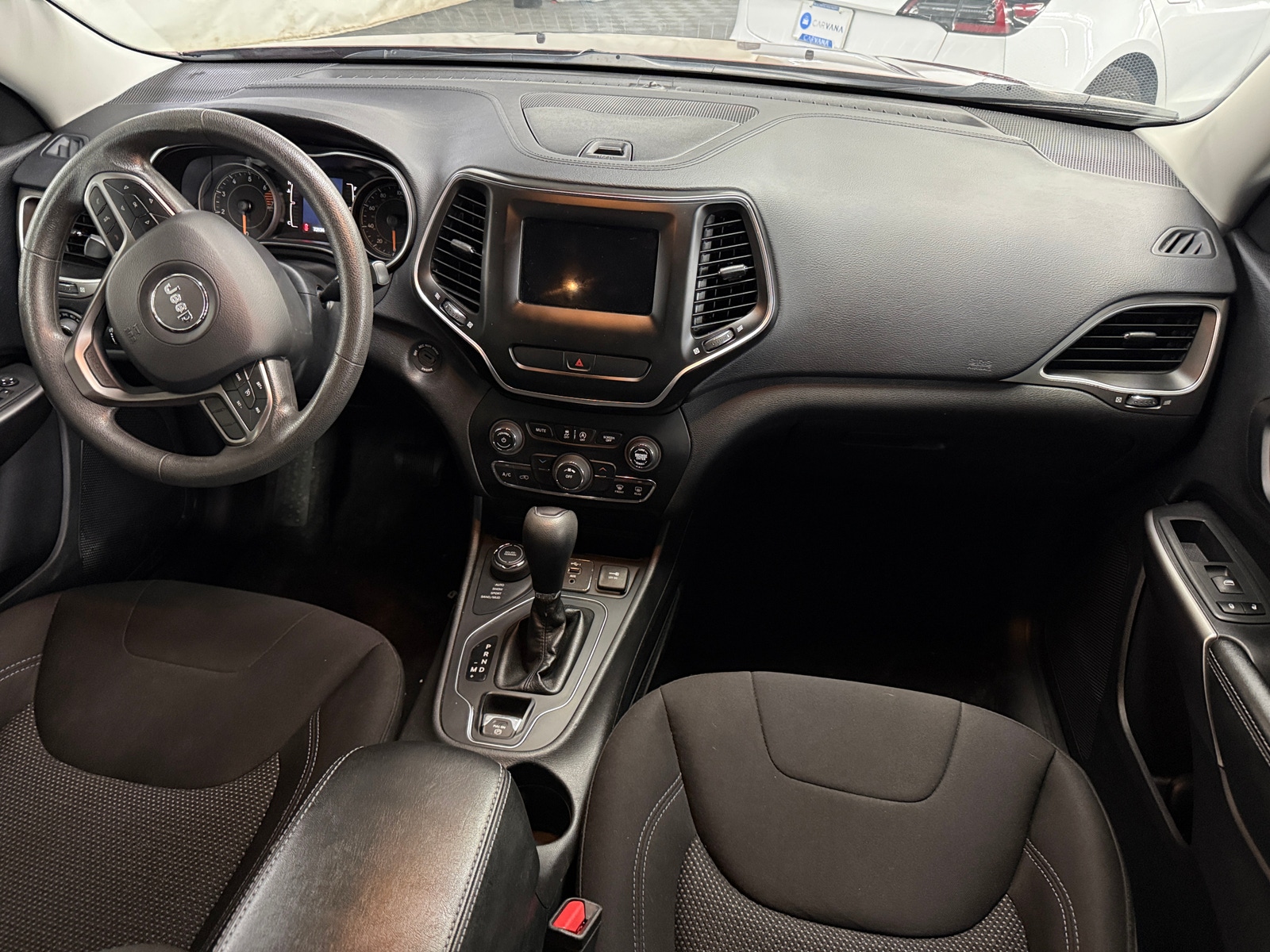 Thumbnail: 2020 Jeep Cherokee - 3