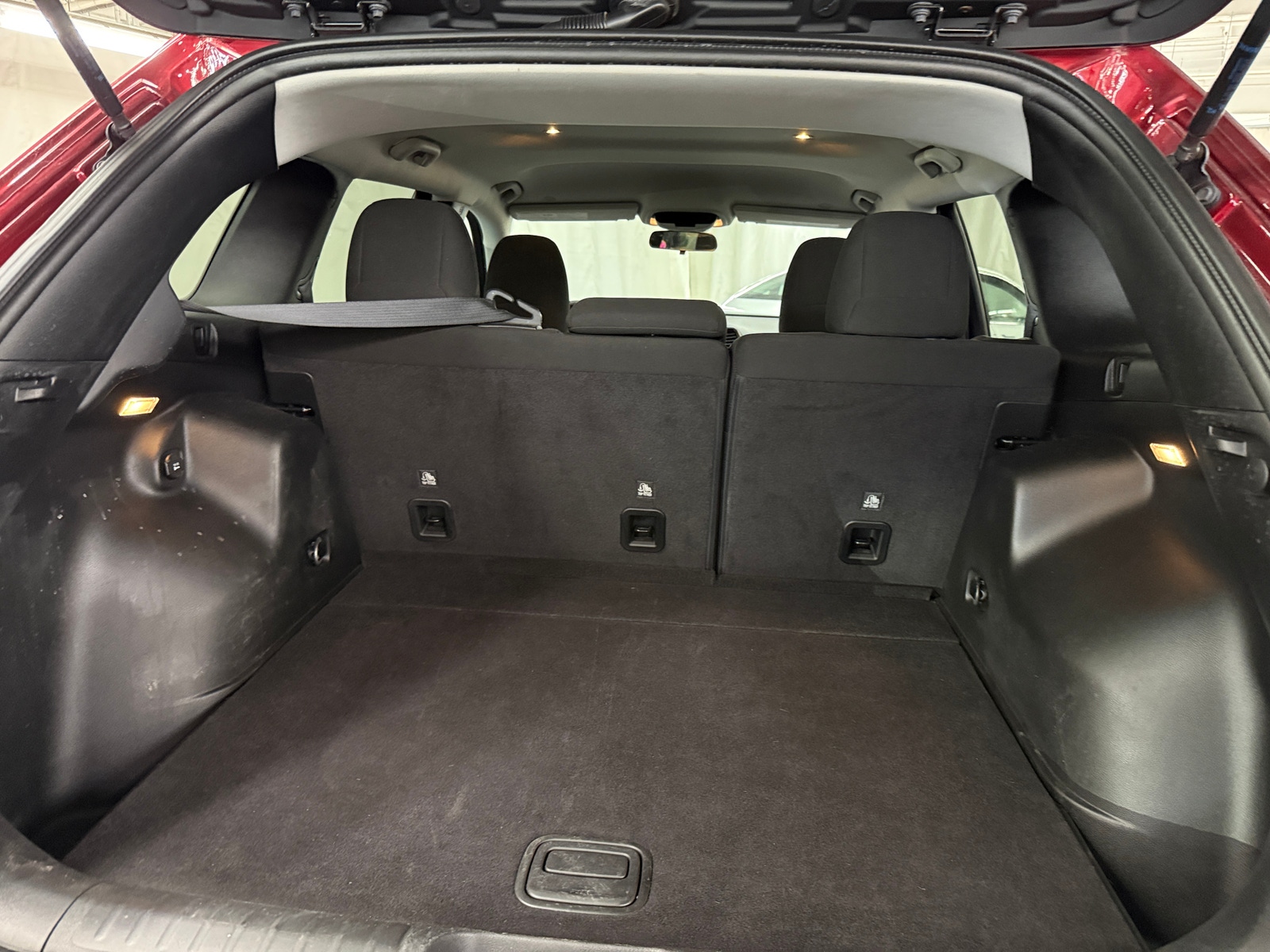 Thumbnail: 2020 Jeep Cherokee - 7